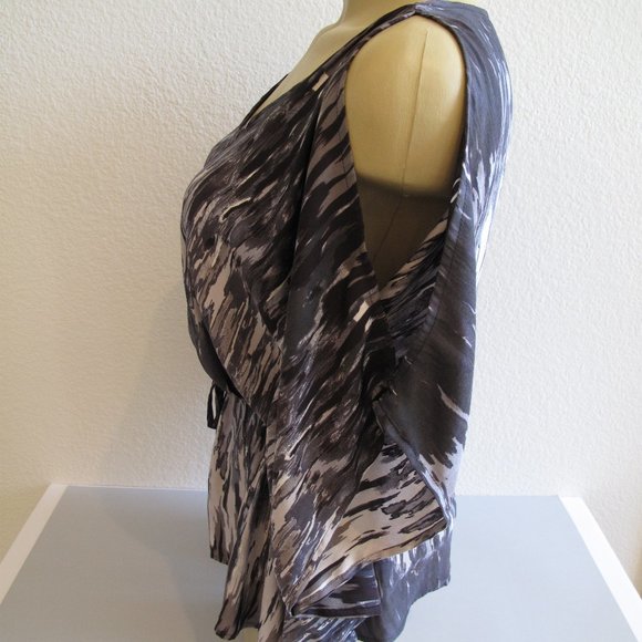 EXPRESS Taupe Silky Blouse with Open Shoulders - Picture 9 of 12